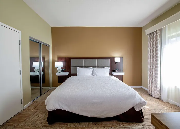 Hotel Hampton And