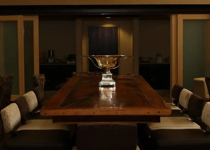 Hampton And Hotel 3*